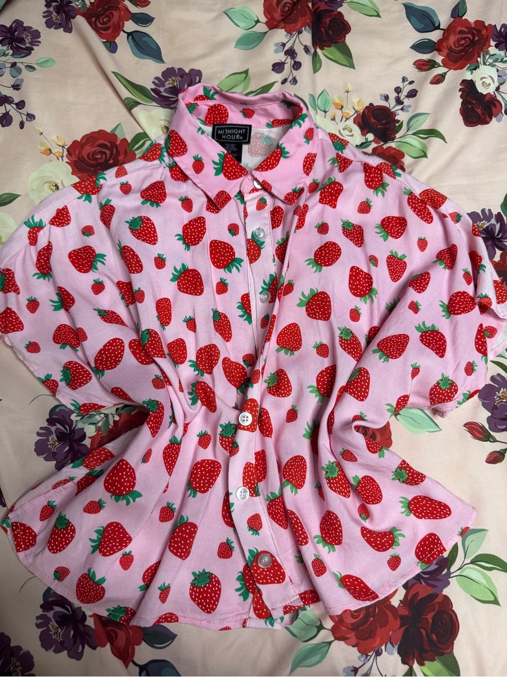 Hot Topic Pink Strawberry Print Button-Down Shirt